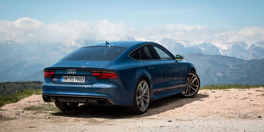  Audi RS7 Sportback Performance 2015 года  (WW) (фото 23 из 30)